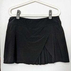 Athleta Sneaky Pleats Skort sz M